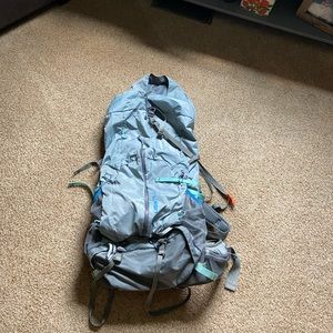 Women’s REI Co op Flash pack 52. Size M